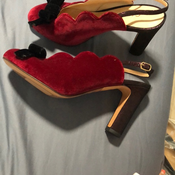 CHIE women shoes Harper  velvet slingback pump Size 37 - Picture 1 of 8